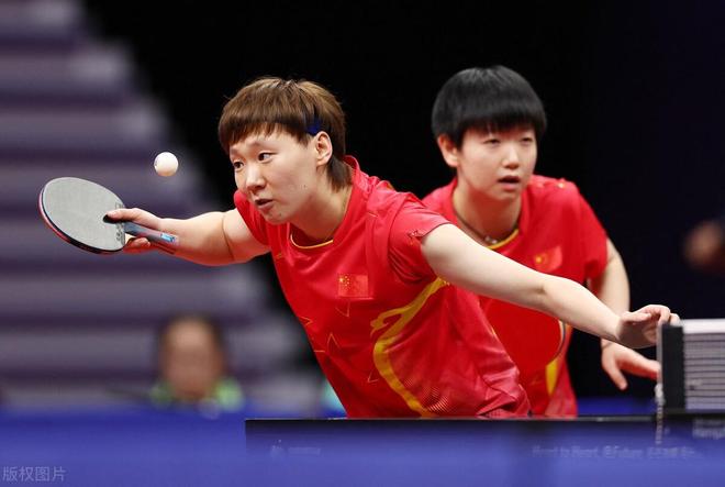 黑白色终于 黑白色终于